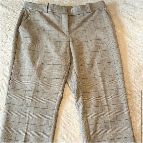H&M ankle length gray patterned pants with elastic waist - Picture 6 of 6